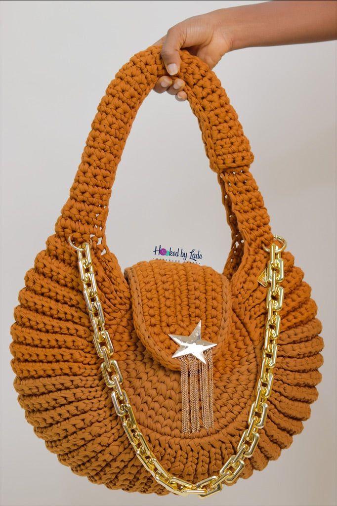 'Fola' XXXL in Tan color