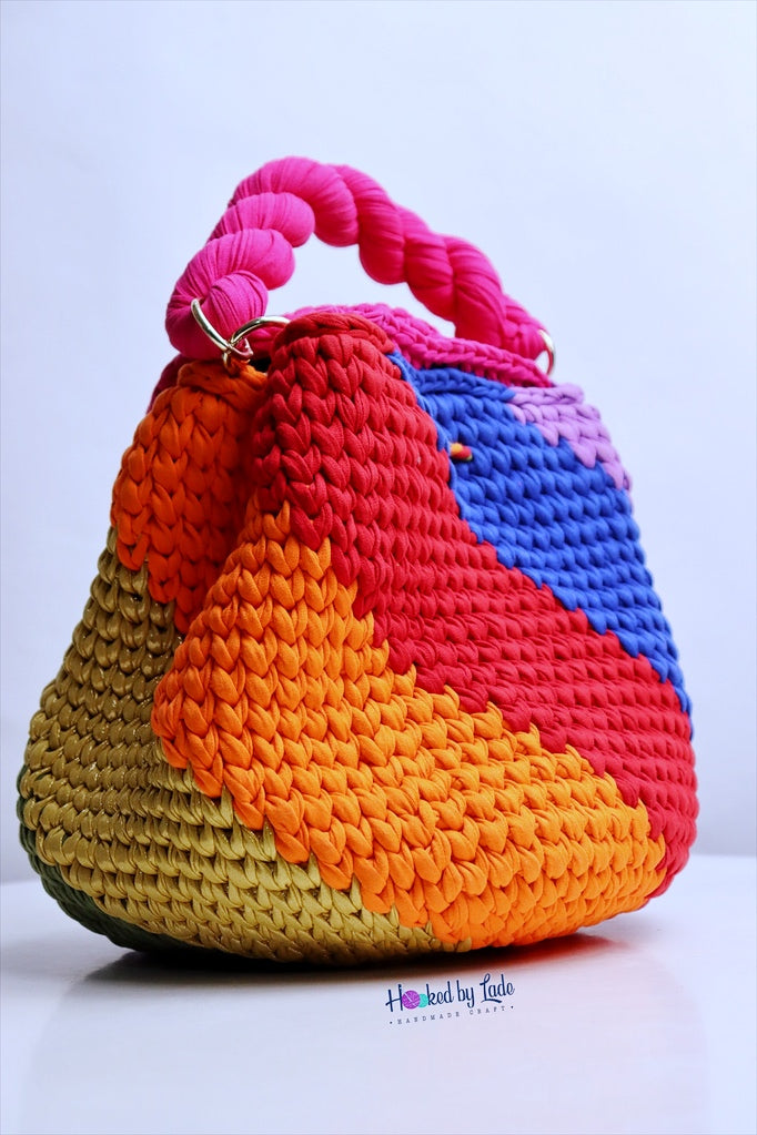 ‘Nana’ rainbow bucket bag II (covered version)