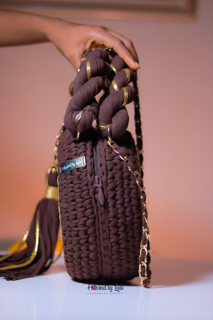 LAGOS Crochet board bag: Dánfó edition