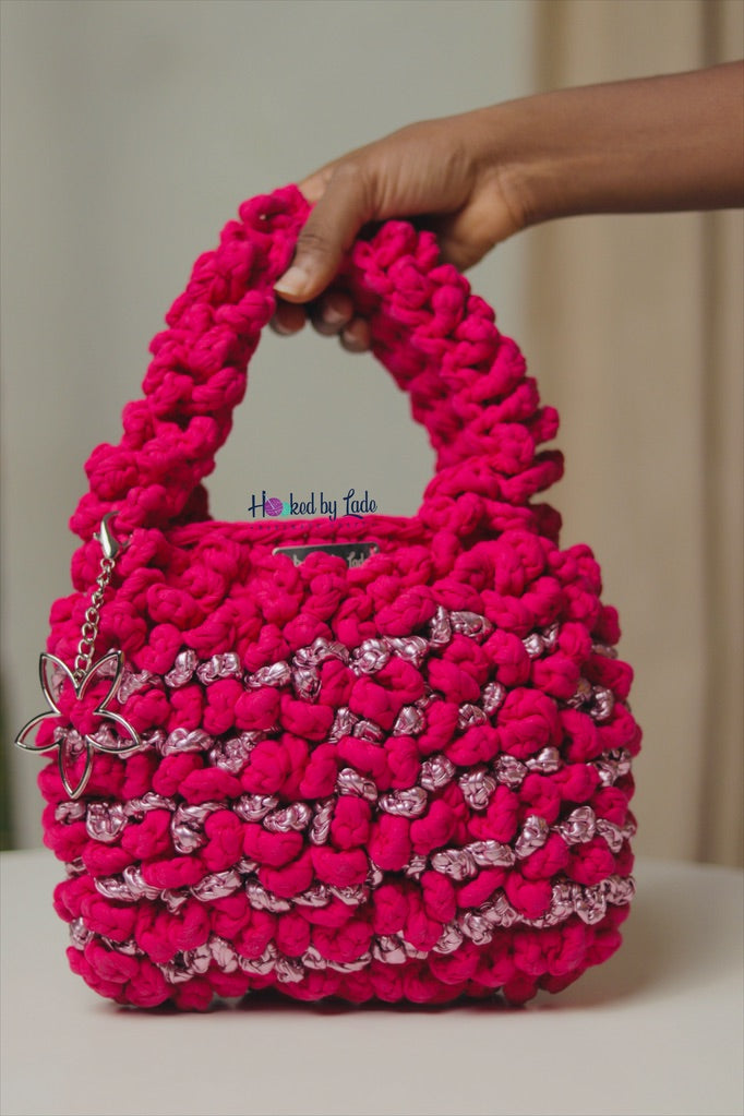 ‘Lizzy’ Crochet bag - Hot Pink! (medium)