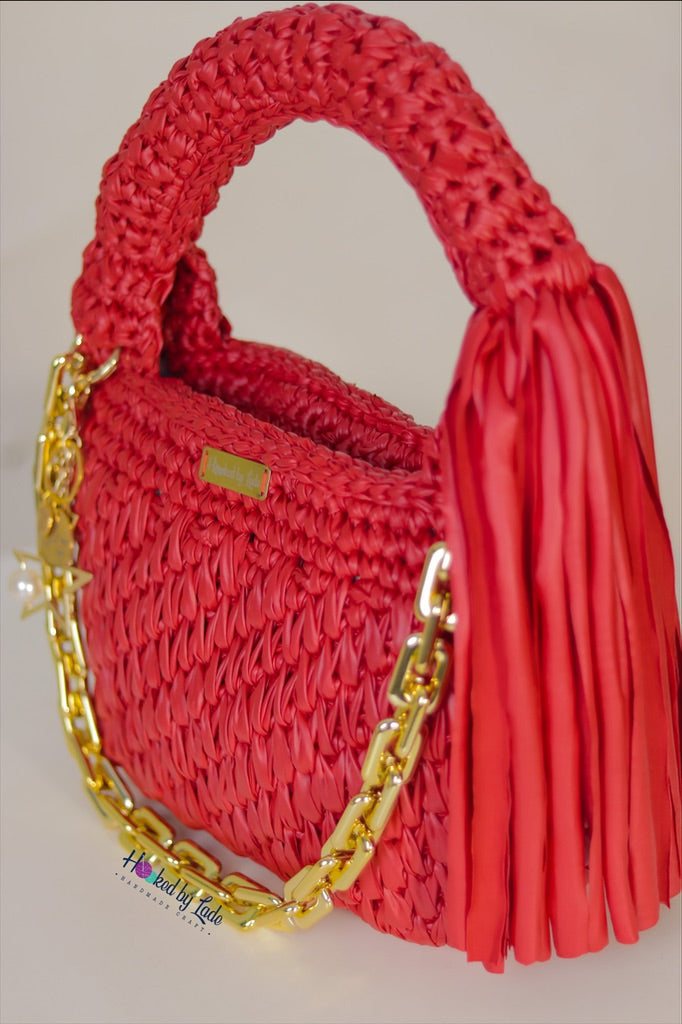 ‘Lade’ tote crochet bag in RED (Medium)