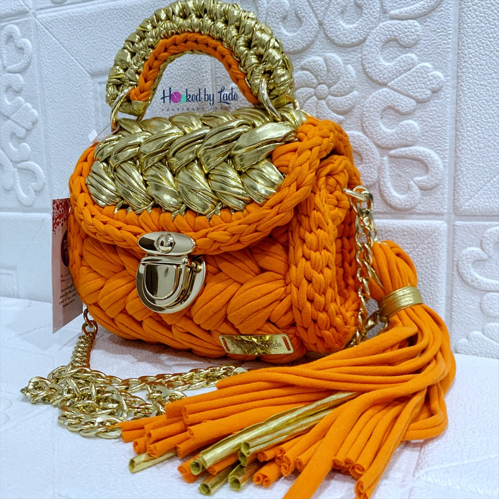 Crochet Bag with Tassel | Double Tone Crochet Bag | Hooked by Lade